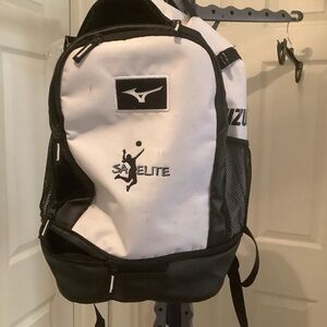Mizuno Black and White Men's Sports Backpack